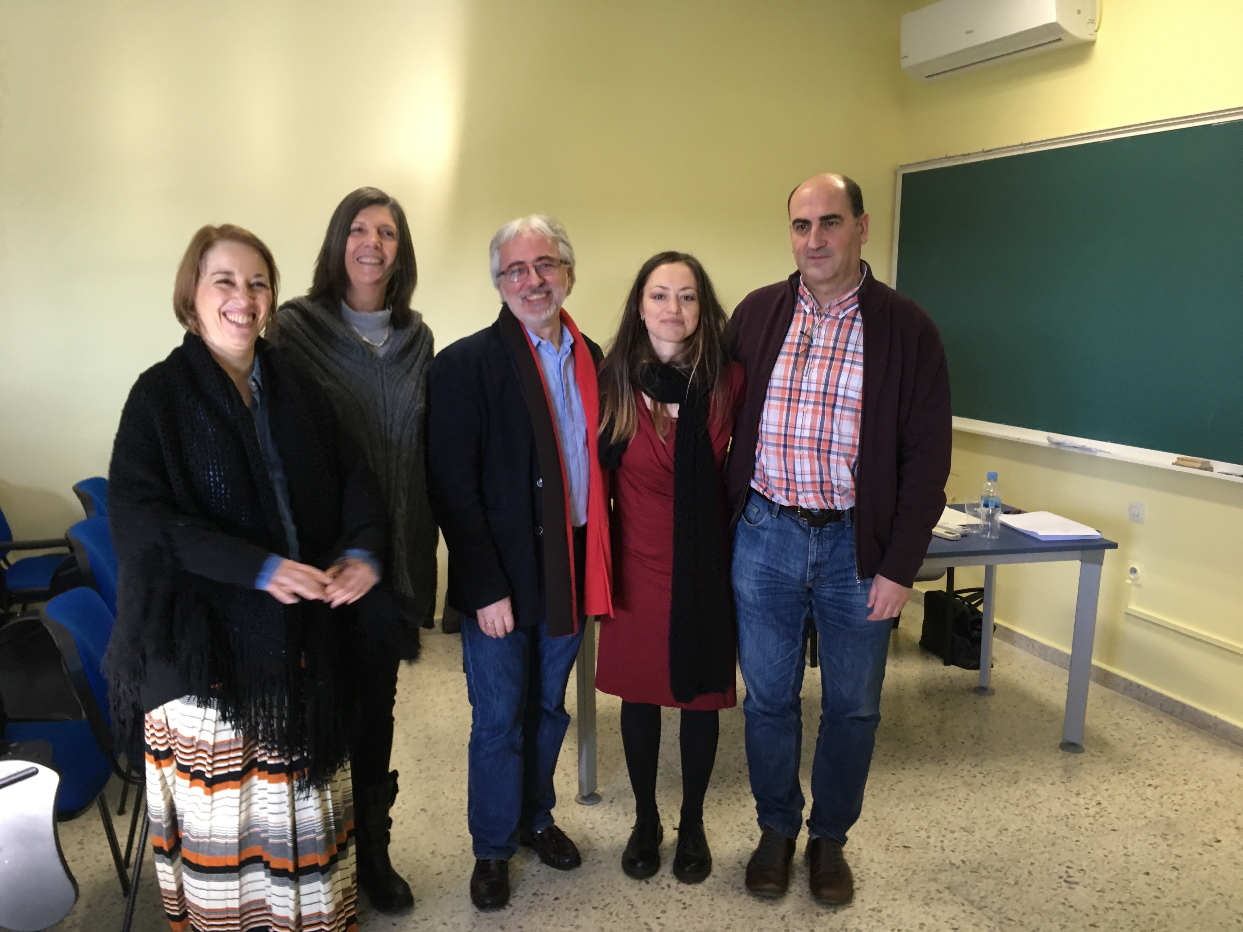 Fotografía del tribunal, director de la tesis y doctorada