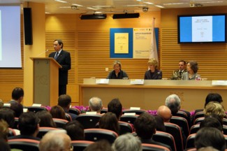 Su Majestad la Reina preside la presentación del nuevo volumen del Diccionario Griego-Español en el CSIC